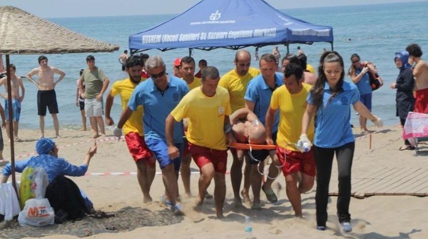 Bu Yaz Da Plajlarda Canlar Koskem&rsquo;e Emanet