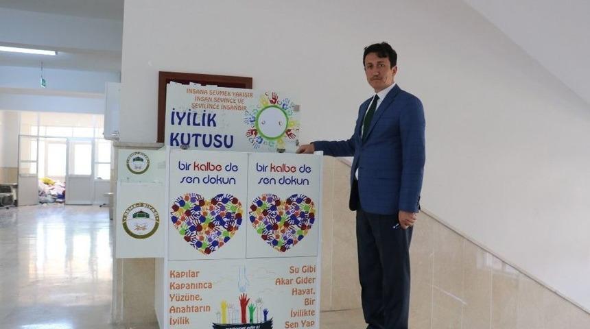 ’iyilik Kutusu’, Alan El İle Veren Eli Buluşturuyor