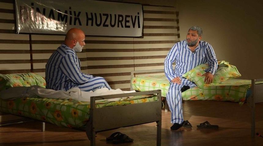 Mahkumlardan Tiyatro G&ouml;sterisi