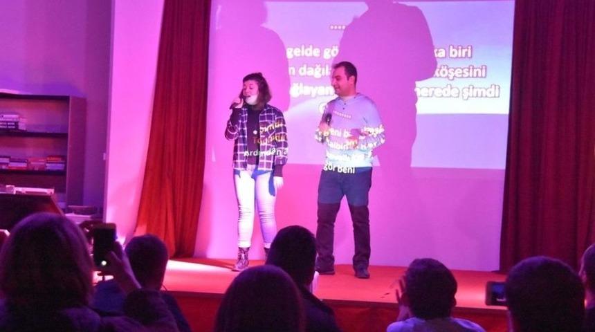 Alternatif Sahne &Uuml;niversitelilerin İlgisi