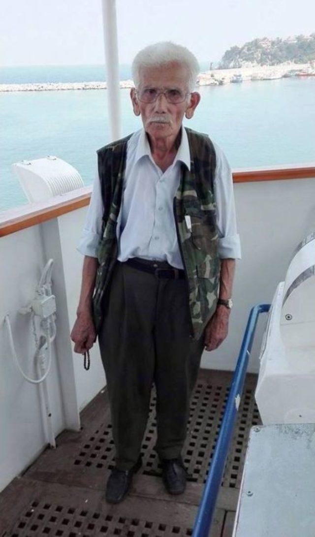 Yaşlı Adama &Ccedil;arpıp Ka&ccedil;tı, 1 Bu&ccedil;uk Saat Sonra Yakalandı 2