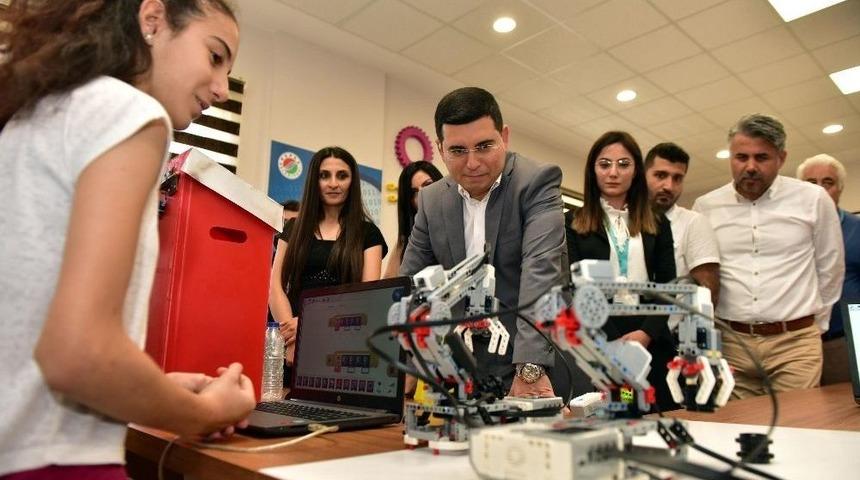 Kepez&rsquo;de &lsquo;robotik Kodlama Merkezi At&ouml;lyesi&rsquo; A&ccedil;ıldı