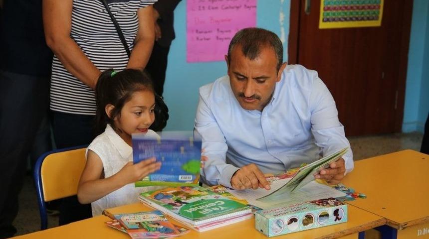 Tunceli&rsquo;de 9 Bin 765 &Ouml;ğrenci Karne Aldı