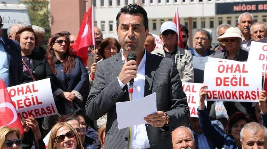 Chp’den ’ohal Değil Demokrasi İstiyoruz’ Eylemi