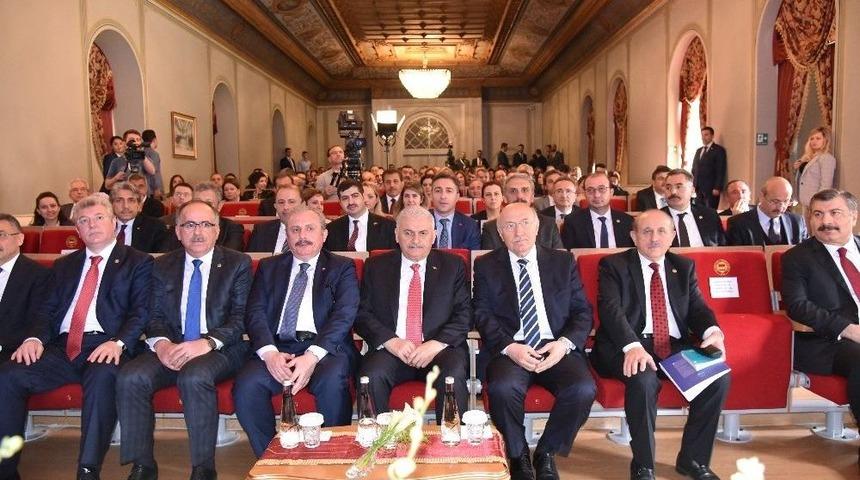 &lsquo;referandumdan Bir Yıl Sonra Cumhurbaşkanlığı H&uuml;k&uuml;met Sistemi&rsquo; Paneli D&uuml;zenlendi