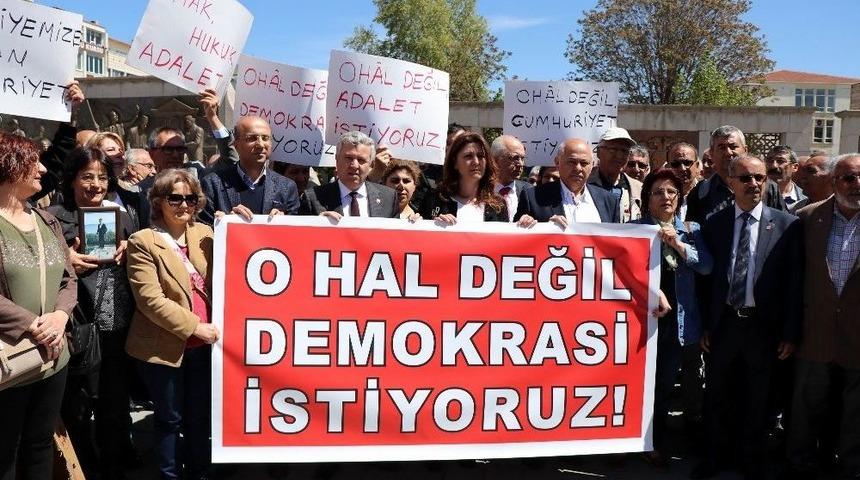 Chp&rsquo;den &lsquo;ohal&rsquo; Protestosu