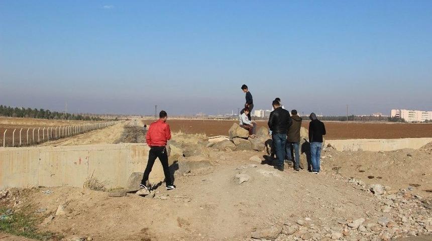 K&ouml;yl&uuml;ler, Yıllardır Kullandıkları Yolun A&ccedil;ılmasını İstiyor