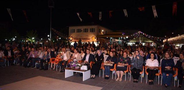 10. Ramazan Etkinliklerinde Muhteşem Stand Up Gösterisi