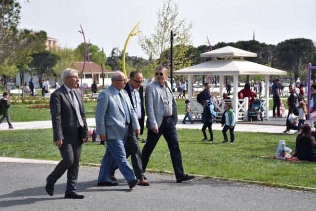 Başkan Albayrak Çorlu’da Vatandaşlarla Bir Araya Geldi