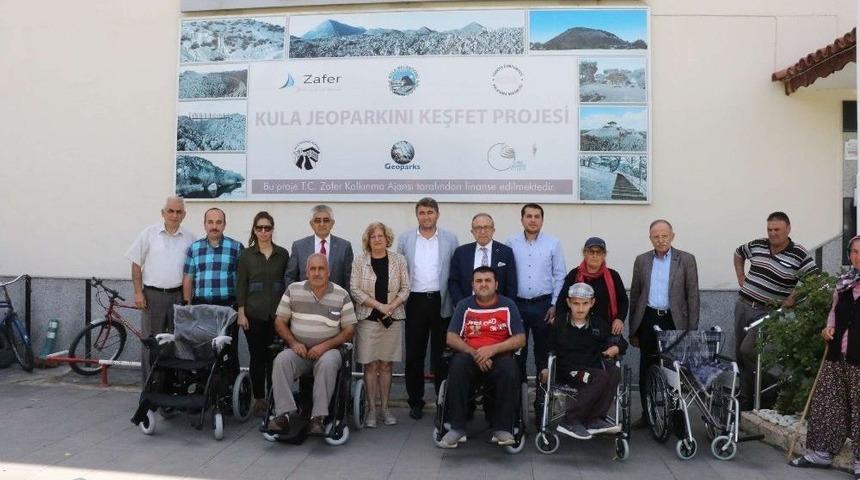 Engelleri B&uuml;y&uuml;kşehirle Aşıyorlar