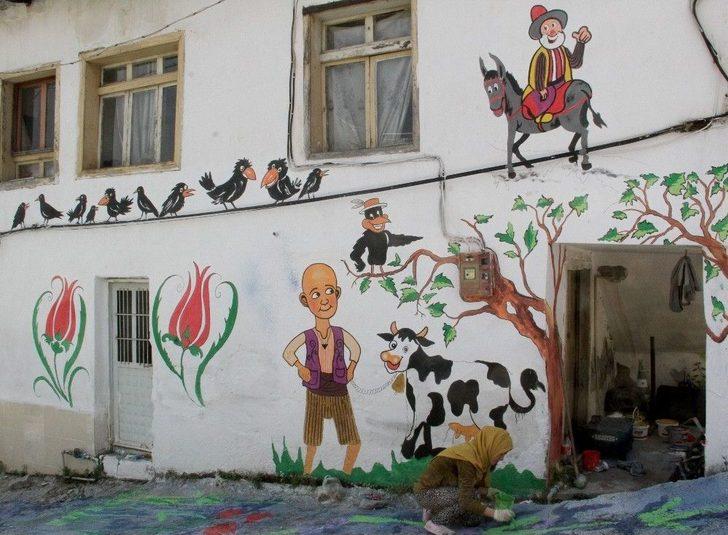 Minik Eller Seydikemer’i Renklendiriyor G5