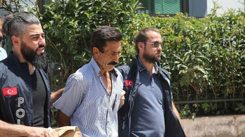 Barışmak İstediği Eşinin &lsquo;başkasıyla Evleneceğim&rsquo; S&ouml;z&uuml;yle &Ccedil;ılgına D&ouml;nd&uuml;, &Ouml;ld&uuml;rd&uuml;