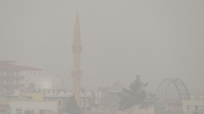 Araban&rsquo;da Yoğun Sis Hayatı Olumsuz Etkiledi