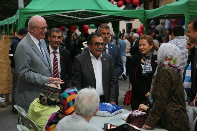 Prof. Dr. Orhan Oğuz’un Adı Halk Merkezi’ne Verildi