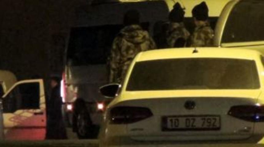 Helikopter Destekli &Ccedil;ete Operasyonunda Yakalanan 18 Kişi Tutuklandı