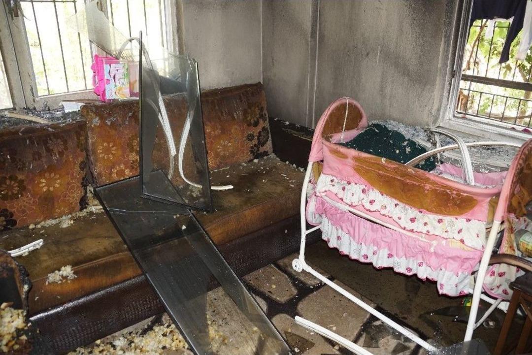 Kiracısının &Ccedil;ocukları İ&ccedil;in Alevlerin Arasına Daldı