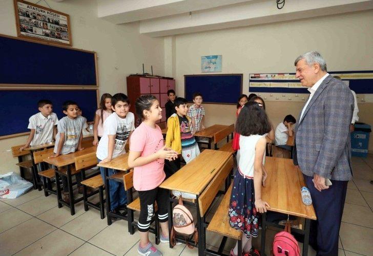 Başkan Karaosmanoğlu, “çok Okuyun, Çalışın, Örnek Olun” G4