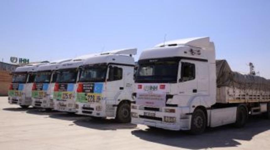 Suriye&rsquo;ye 3 Ayda 432 Tır Yardım Malzemesi G&ouml;nderildi