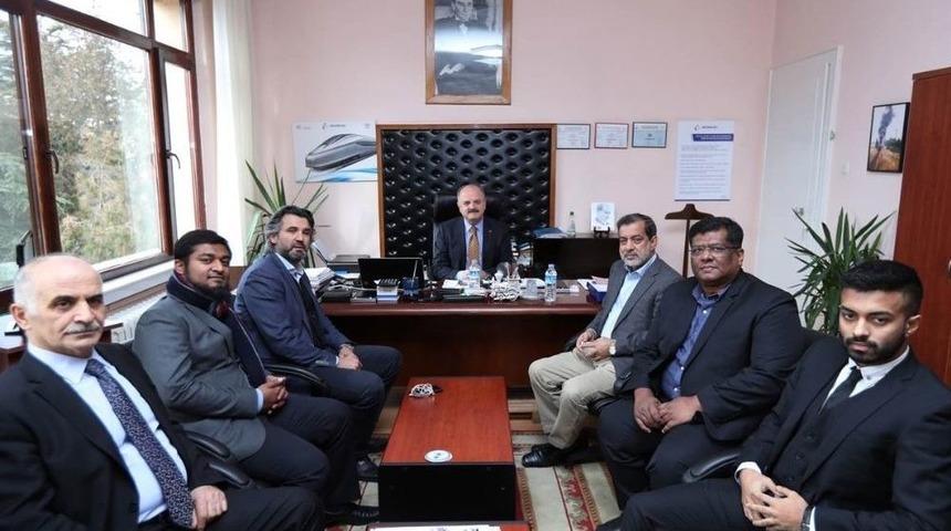 Bangladeş Demiryolları Komitesi&rsquo;nden T&uuml;lomsaş&rsquo;a İnceleme Ziyareti