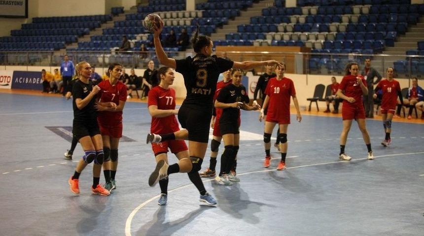 Yenimahalle S&uuml;per Lige Fırtına Gibi D&ouml;nd&uuml;