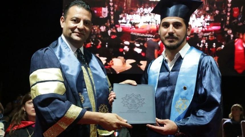 Kktc&rsquo;de Mezuniyet T&ouml;reni Coşkuyla Kutlandı