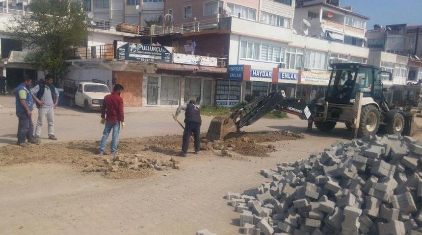 Teski&rsquo;den Bozulan Yollara Onarım