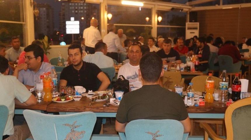 Ulaşım Personelleri İftarda Bir Araya Geldi