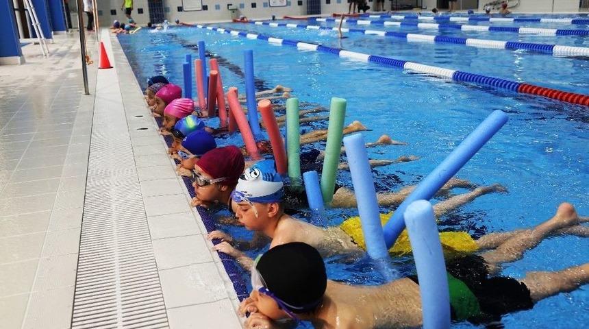 İbb Spor Tesisi Ve Salonlarında Yaz Spor Okulları Başlıyor