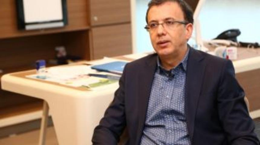 Prof. Dr. Semih Ayan: &ldquo;hazır Gıda Erkeklerde Kısırlık, Kadınlarda Meme Kanseri Sebebi&rdquo;