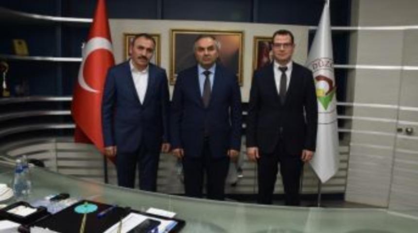 Satran&ccedil; &Ccedil;ok Y&ouml;nl&uuml; D&uuml;ş&uuml;nmeyi Teşvik Eder