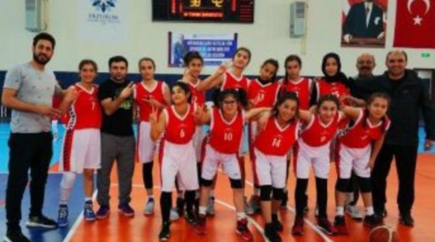 Vanlı Basketbolcular T&uuml;rkiye Finallerinde
