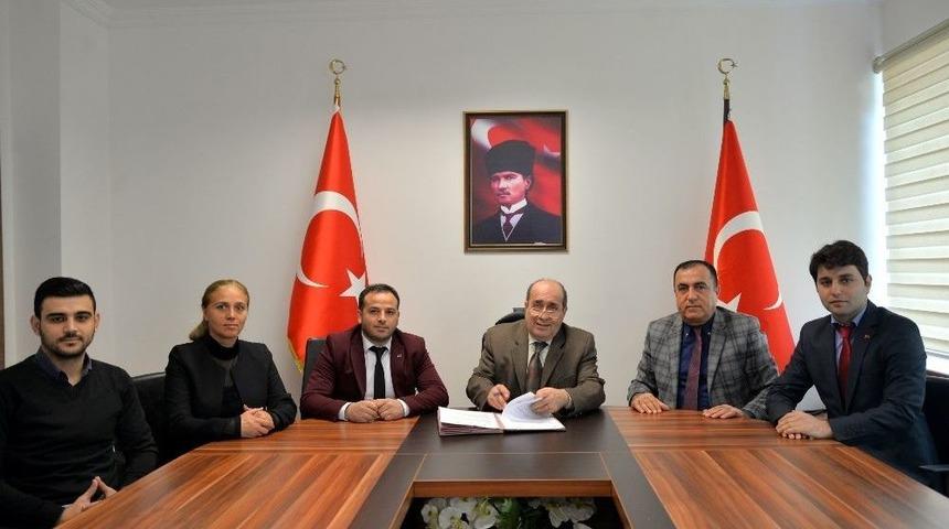 Bilecik&rsquo;te &ldquo;bilecikspor Kul&uuml;b&uuml; Fan Takımı&rdquo; Projesi Protokol&uuml; İmzalandı