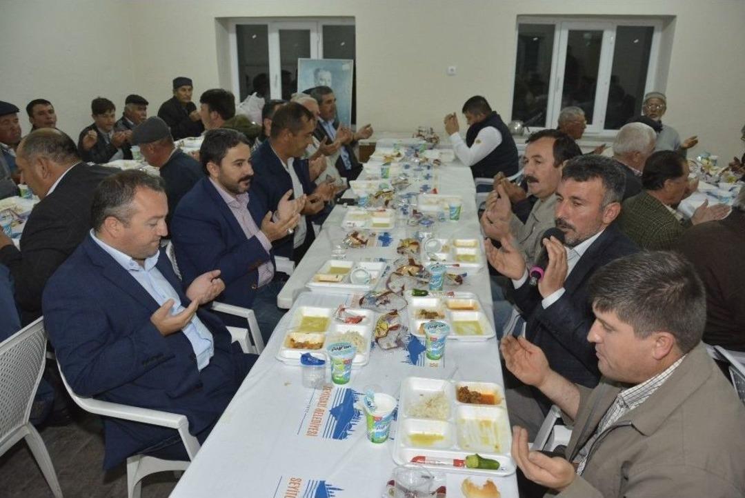 Seyitgazi&rsquo;de İftar Programları Devam Ediyor