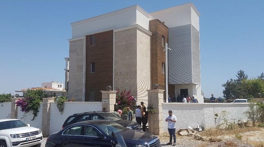 Annesinin Evine Giren Hırsızı Ayaklarından Vurarak Etkisiz Hale Getirdi