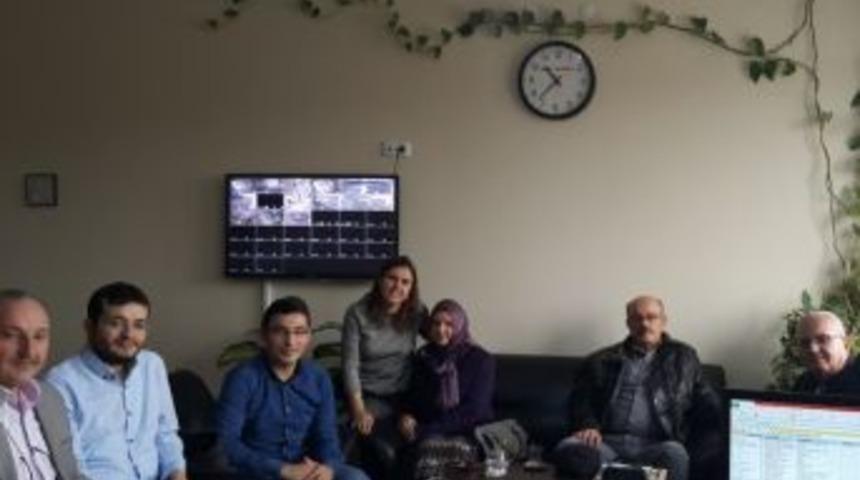 İdareci Ve Öğretmenlerden Gediz Anadolu İmam Hatip Lisesi’ne Ziyaret