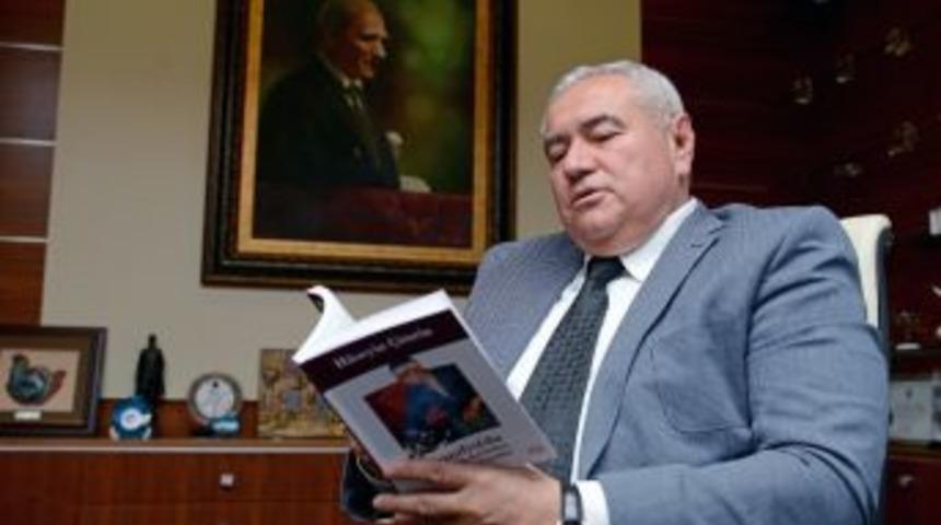 &Ccedil;etin&rsquo;den &Ccedil;ocuklara Karne Hediyesi