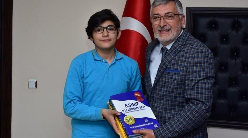 İn&ouml;n&uuml; Birinciliklere Doymuyor