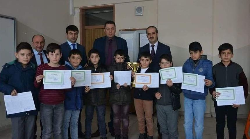 Erdem: &ldquo;eğitim Ve &Ouml;ğretim Yılını Huzurlu Bir Şekilde Tamamlamanın Mutluluğunu Yaşıyoruz&rdquo;