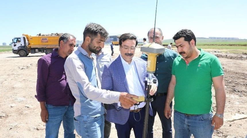 Fırat Bulvarı-stad Kavşağı İle Batı &Ccedil;evre Yolu Bağlantı &Ccedil;alışması Başladı