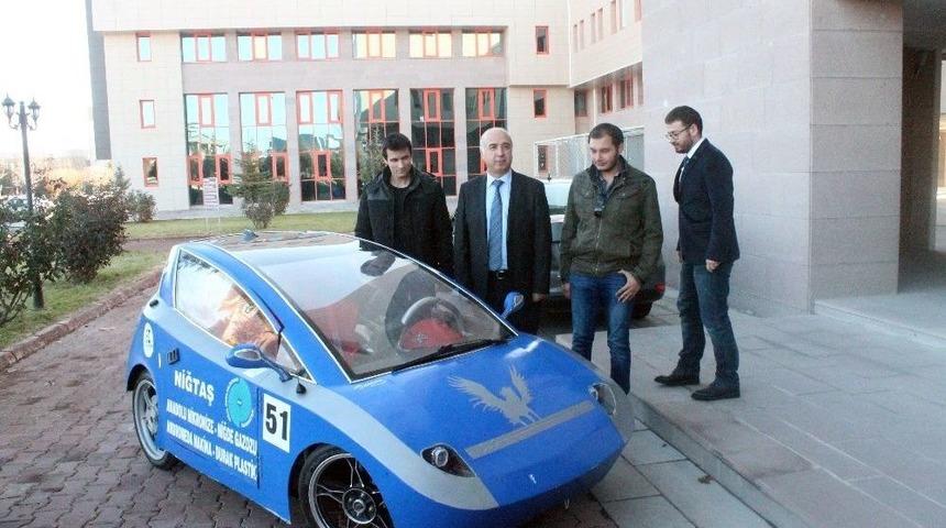 &Ouml;ğrencilerin Geliştirdiği Elektrikli Araba 5.5 Tl&rsquo;ye Niğde&rsquo;den Ankara&rsquo;ya Gidiyor