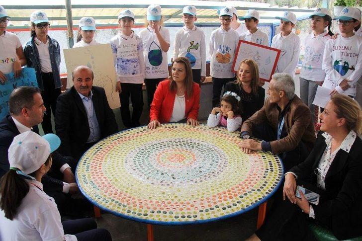 Körfezli Öğrencilerden Nijerya’daki Kardeşlerine Su Tankı G5