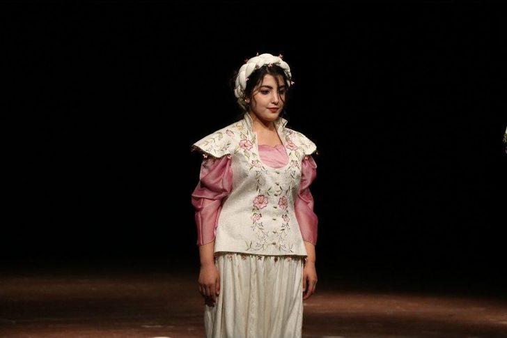 Kahramanmaraş’ta Yöresel Kıyafetler Defilesi G2