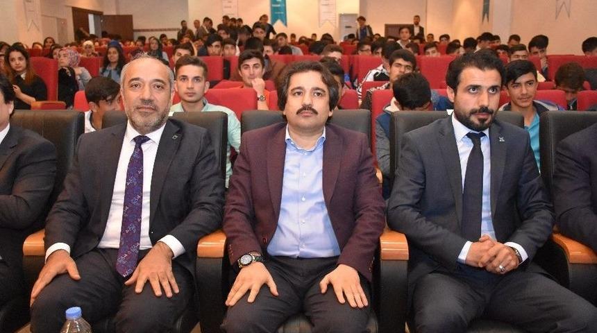 Muş&rsquo;ta &lsquo;15 Temmuz Yeniden Diriliş&rsquo; Konferansı