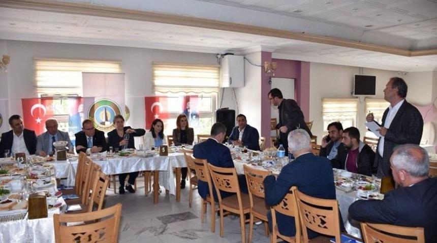 Başkan Kadir Albayrak Stk Temsilcileriyle Buluştu