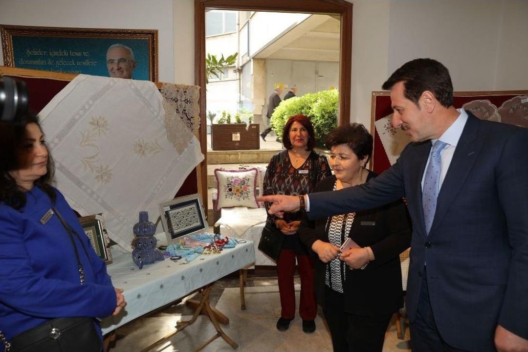 &ldquo;nakışın Sultanları Mehmet&ccedil;ik İle El Ele&rdquo; Sergisi A&ccedil;ıldı