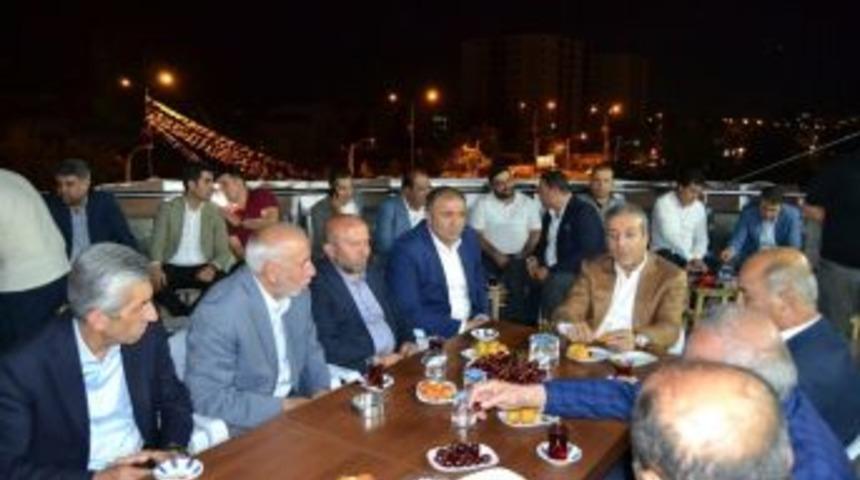 Eker, Ak Parti Adayı Atik&rsquo;i Ziyaret Etti