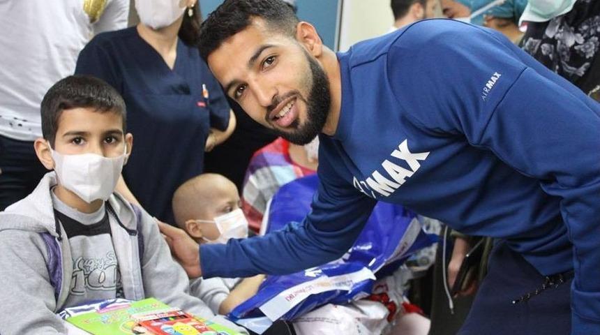 E.yeni Malatyaspor’dan Lösemili Çocuklara Ziyaret