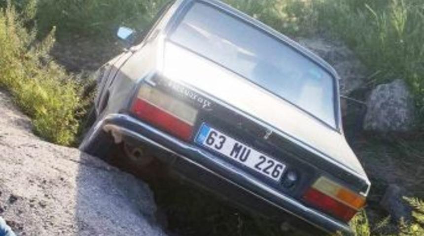 Otomobil Şarampole U&ccedil;tu: 1 Yaralı