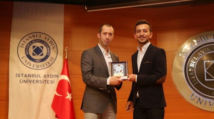 Anadolu Efes&rsquo;in Kampanyası Yılın Sosyal Sorumluluk Projesi Se&ccedil;ildi