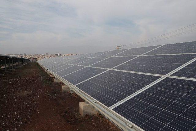 Şanlıurfa’da Güneş Enerjisi Santralleri İle Enerji İhtiyacı Giderilecek